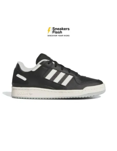 ADIDAS FORUM LOW BLACK WHITE - IE7218