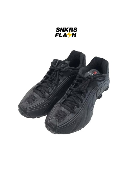 NIKE SHOX R4 TRIPLE BLACK - AR3565004